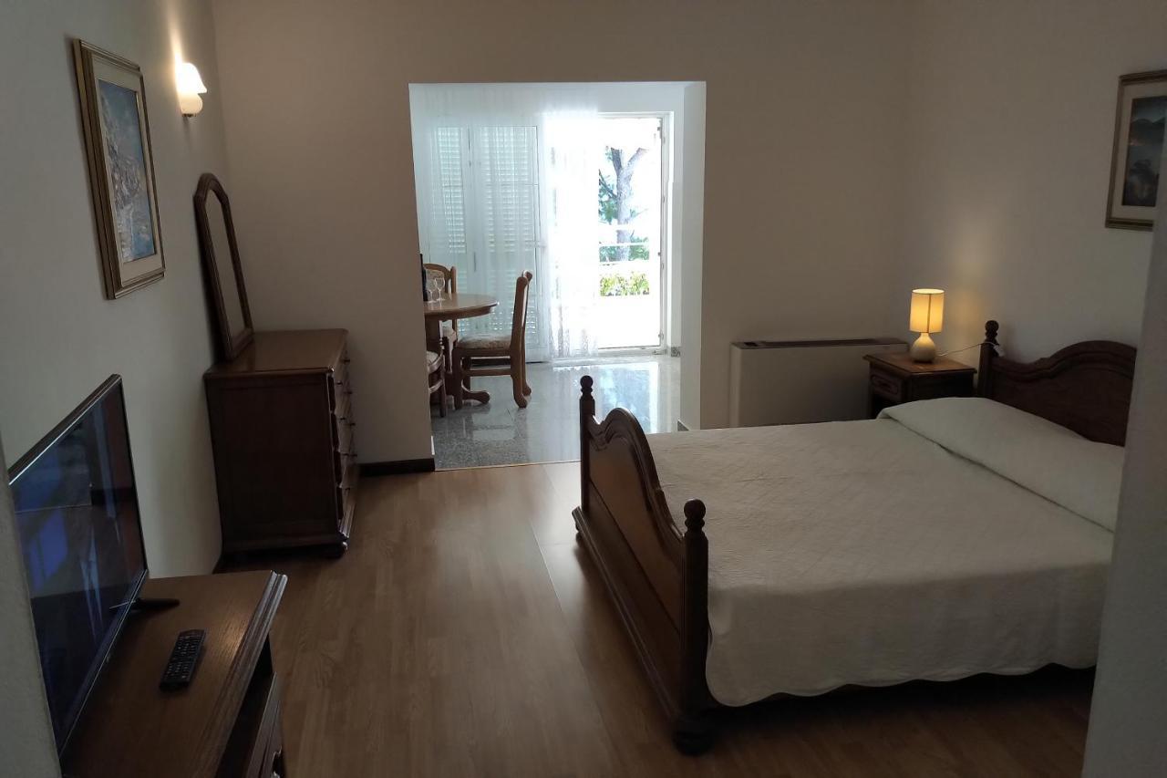 Sun Residence Brela Bagian luar foto