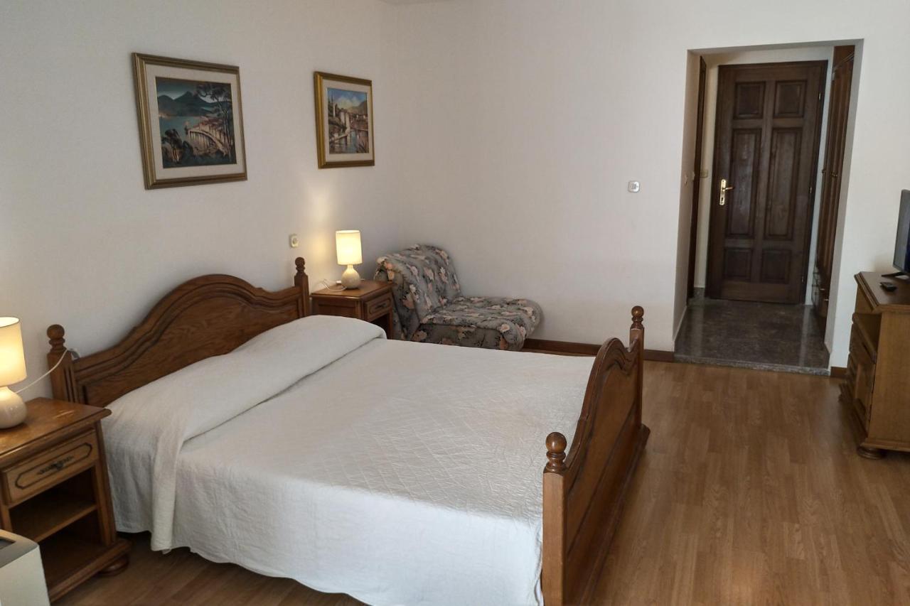 Sun Residence Brela Bagian luar foto