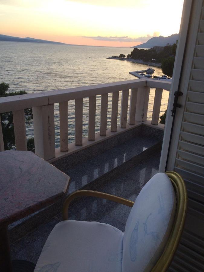Sun Residence Brela Bagian luar foto