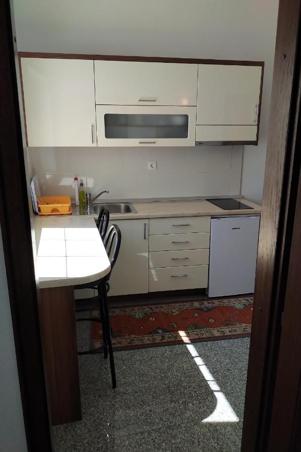 Sun Residence Brela Bagian luar foto