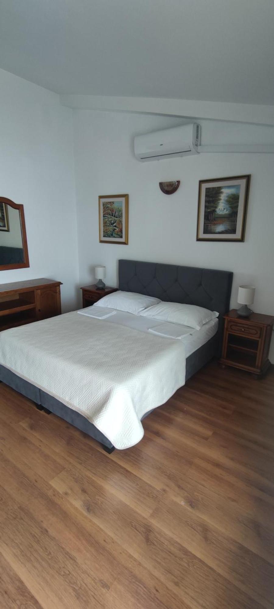 Sun Residence Brela Bagian luar foto
